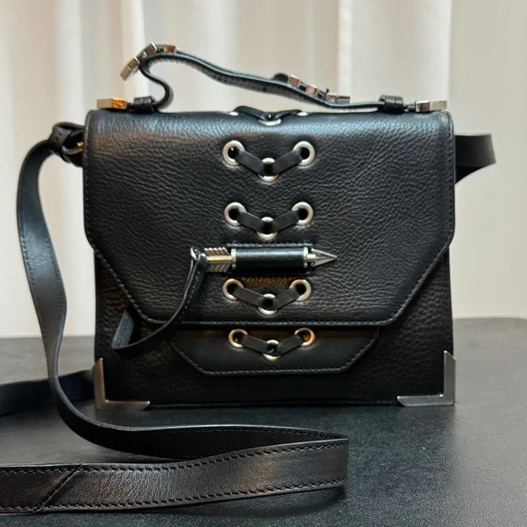 Mackage Black Pebbled Leather Crossbody Bag Arrow Detail & Hardwear Motorcycle - Picture 2 of 12